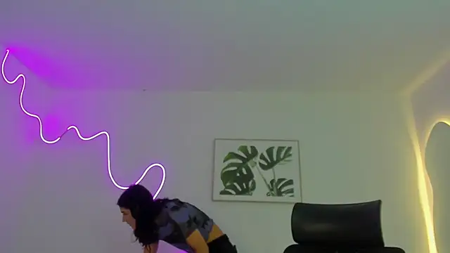 Cherrydollxx online show from October 16, 2025, 11:07 am