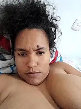 Snapshot of Viviana_h chatting on November 9, 2025, 1:42 am Viviana h online show from November 9, 2025, 1:42 am