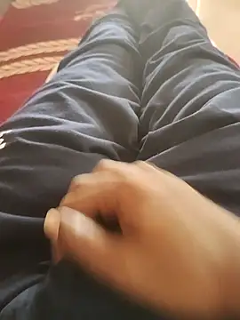 Snapshot of slim-uncut chatting on December 14, 2025, 9:26 am slim-uncut online show from December 14, 2025, 9:26 am