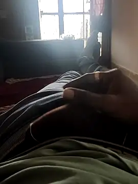 Snapshot of slim-uncut chatting on October 29, 2025, 7:07 am slim-uncut online show from October 29, 2025, 7:07 am