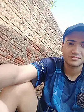 Snapshot of novinho_safado__ chatting on May 25, 2026, 4:28 pm novinho safado online show from May 25, 2026, 4:28 pm
