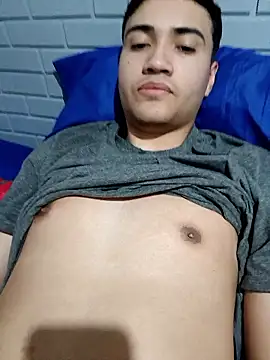 novinho safado   online show from September 29, 2025, 9:20 pm