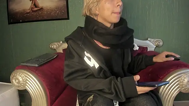 OliIverr22 online show from November 20, 2025, 12:17 pm