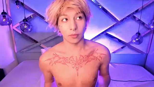 Snapshot of OliIverr22 chatting on December 20, 2025, 1:25 pm OliIverr22 online show from December 20, 2025, 1:25 pm