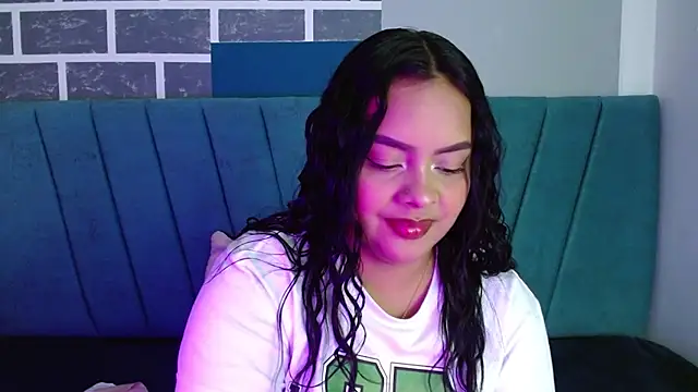 Amaranta carey online show from September 19, 2025, 11:42 pm