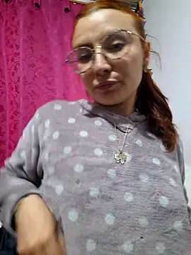 Natalykaty online show from May 22, 2026, 3:04 am