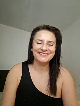 Snapshot of RachVanXX chatting on January 13, 2026, 6:17 am RachVanXX online show from January 13, 2026, 6:17 am