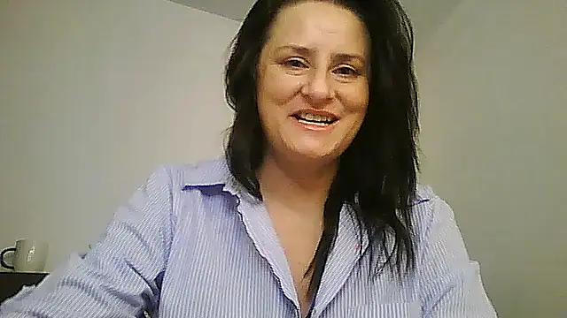 Snapshot of RachVanXX chatting on January 9, 2026, 8:54 am RachVanXX online show from January 9, 2026, 8:54 am