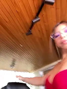 Maddy Piink online show from February 20, 2026, 6:21 pm