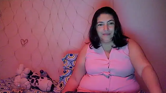 lina maria99 online show from May 25, 2026, 12:43 am
