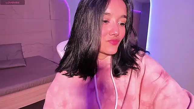 HannahMontgomery online show from January 17, 2026, 5:55 am