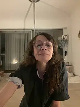 Snapshot of Chris06d22@xh chatting on March 3, 2026, 9:22 pm Chris06d22xh online show from March 3, 2026, 9:22 pm