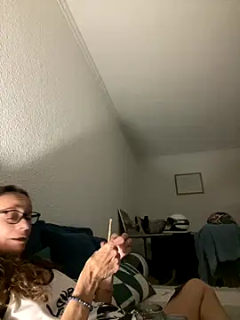 Chris06d22xh online show from September 20, 2025, 7:30 pm