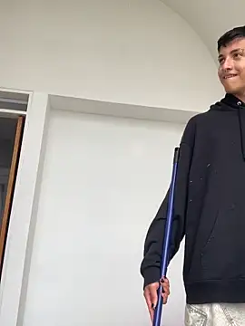 Snapshot of Milan_Bach chatting on March 23, 2026, 4:40 pm Milan Bach online show from March 23, 2026, 4:40 pm