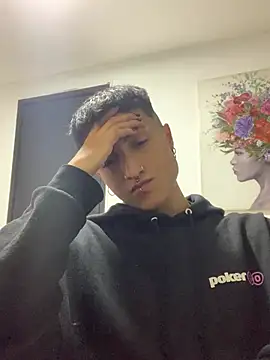 Snapshot of Milan_Bach chatting on March 25, 2026, 6:02 am Milan Bach online show from March 25, 2026, 6:02 am