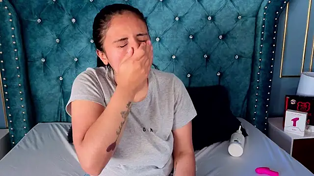 EmilyGala online show from November 4, 2025, 7:17 pm