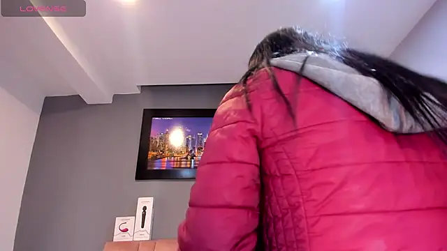 CharlotteCottin online show from March 17, 2026, 11:24 am