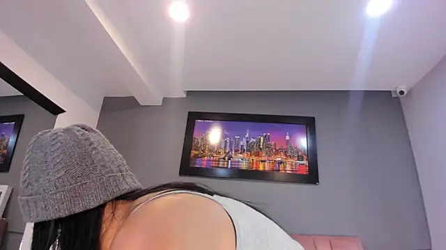 CharlotteCottin online show from March 10, 2026, 11:36 am