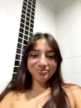 Snapshot of LisaGoddes chatting on October 15, 2025, 2:21 am LisaGoddes online show from October 15, 2025, 2:21 am