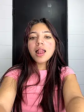 Snapshot of LisaGoddes chatting on October 2, 2025, 7:28 pm LisaGoddes online show from October 2, 2025, 7:28 pm