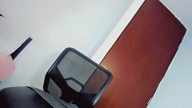 Snapshot of 0MEGAN01 chatting on September 24, 2025, 7:59 am 0MEGAN01 online show from September 24, 2025, 7:59 am