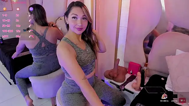 Maiyajoness online show from April 11, 2026, 4:42 am