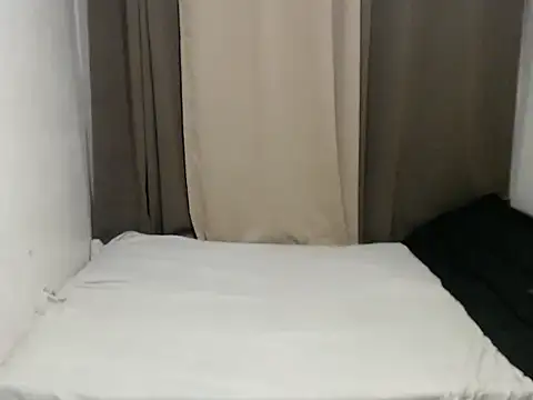 Thefriskyasian online show from December 18, 2025, 7:02 am