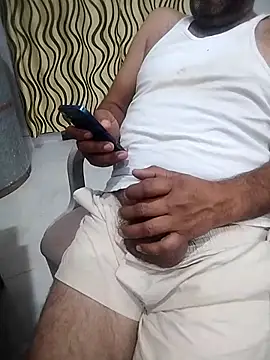 Snapshot of Desiandaj chatting on February 4, 2026, 6:25 pm Desiandaj online show from February 4, 2026, 6:25 pm