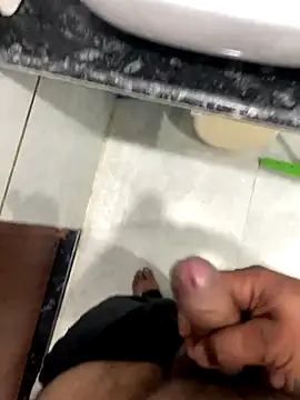 Snapshot of Desiandaj chatting on November 28, 2025, 4:07 pm Desiandaj online show from November 28, 2025, 4:07 pm