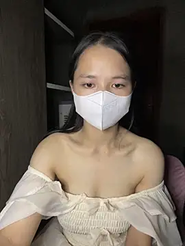 Snapshot of Hana-44 chatting on October 16, 2025, 8:28 pm Hana-44 online show from October 16, 2025, 8:28 pm