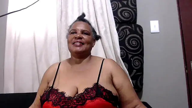 Snapshot of GrandBustyMelon chatting on December 1, 2025, 5:08 am GrandBustyMelon online show from December 1, 2025, 5:08 am