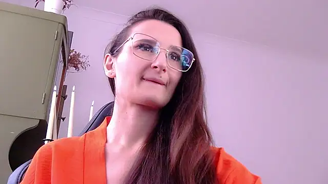 Snapshot of Nova_Mystic chatting on September 26, 2025, 1:18 pm Nova Mystic online show from September 26, 2025, 1:18 pm