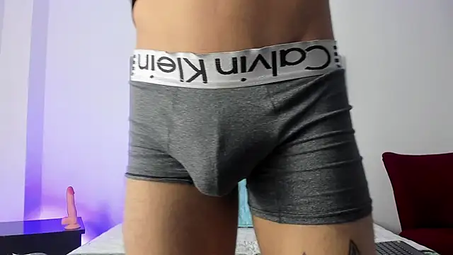 wyatt 3 online show from November 27, 2025, 11:43 am