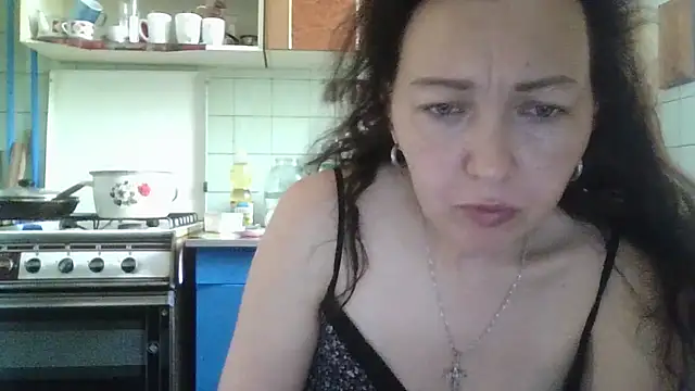 DanaNeon online show from May 26, 2026, 10:46 am