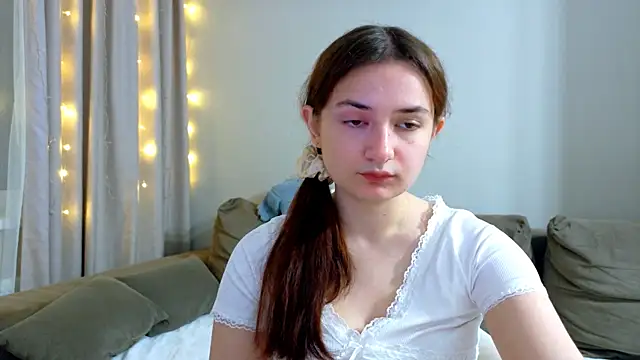 Lelia Vibe online show from October 29, 2025, 1:48 am