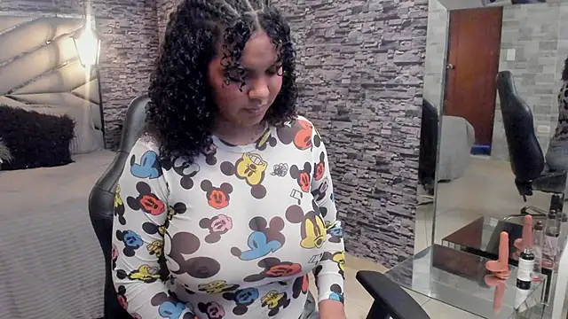 BellyBigBoobs online show from October 20, 2025, 6:41 pm