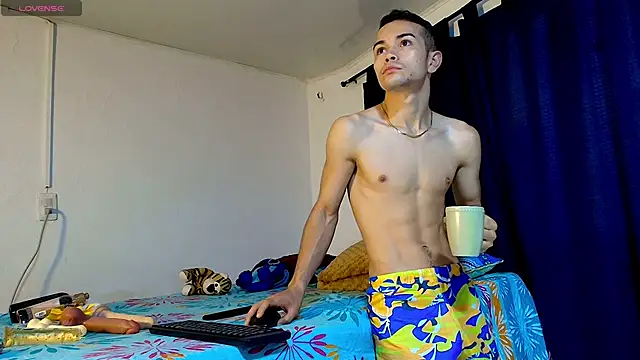 Snapshot of HARVEY_HARDMAN chatting on March 17, 2026, 11:02 am HARVEY HARDMAN online show from March 17, 2026, 11:02 am