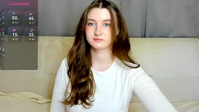 Snapshot of MissFoxy_Ti chatting on November 11, 2025, 1:22 am MissFoxy Ti online show from November 11, 2025, 1:22 am