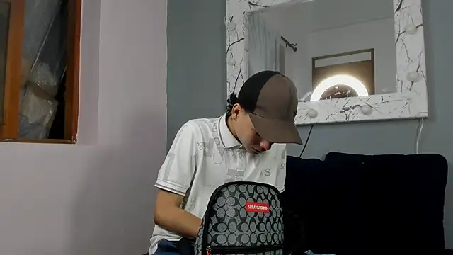 camillo virgil online show from September 15, 2025, 10:48 am