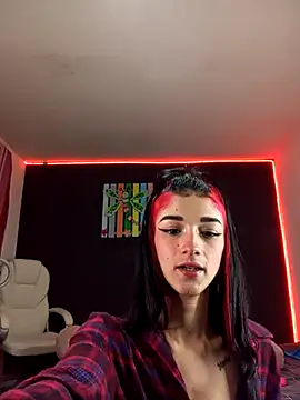 ingrid zese  online show from November 5, 2025, 7:17 pm