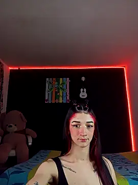 ingrid zese  online show from November 8, 2025, 4:54 pm