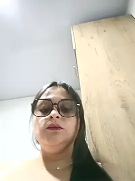 Snapshot of Nanna_160290 chatting on October 15, 2025, 8:17 pm Nanna 160290 online show from October 15, 2025, 8:17 pm