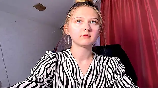 Smoke mama online show from September 12, 2025, 2:28 pm