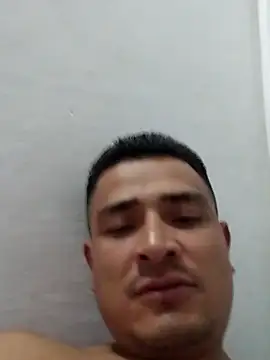 Snapshot of hoteder chatting on April 28, 2026, 11:53 pm hoteder online show from April 28, 2026, 11:53 pm