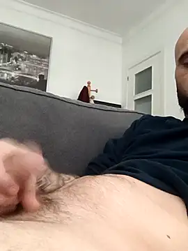 DannySastre91 online show from November 7, 2025, 8:35 pm