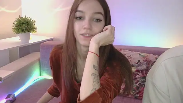 NotSoSweetDasha online show from November 8, 2025, 9:35 am