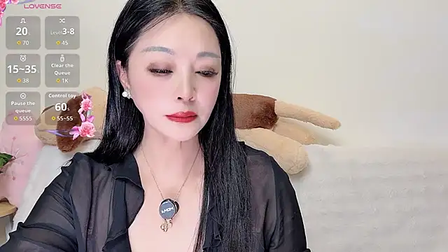 Snapshot of Hua_Hua_0 chatting on September 27, 2025, 1:50 pm Hua Hua 0 online show from September 27, 2025, 1:50 pm