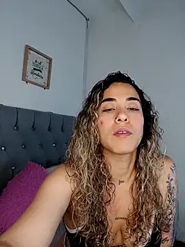 Snapshot of Miss-Melina chatting on September 20, 2025, 1:54 am Miss-Melina online show from September 20, 2025, 1:54 am