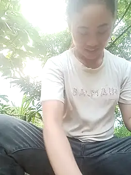 Snapshot of Ruaiuoi chatting on June 16, 2026, 11:10 am Ruaiuoi online show from June 16, 2026, 11:10 am