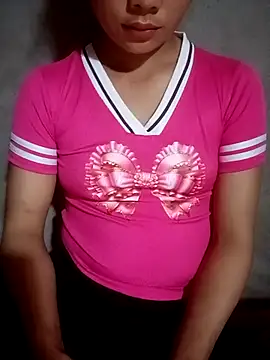 Snapshot of Ruaiuoi chatting on July 22, 2026, 12:18 pm Ruaiuoi online show from July 22, 2026, 12:18 pm